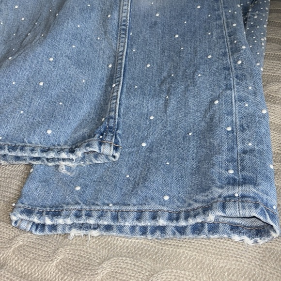 Zara Straight-Leg Studded Straight-Leg Jeans - size 4 - Picture 5 of 7